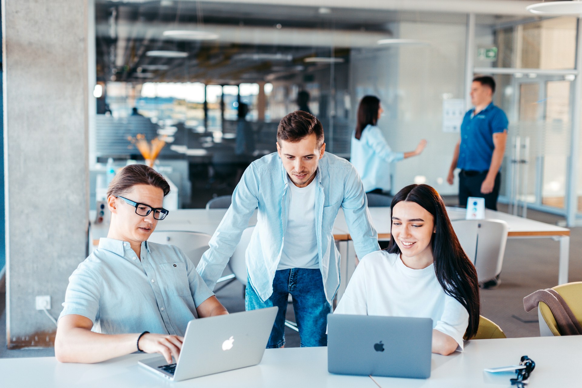 Integracja konfiguratora z CRM – nowoczesna automatyzacja procesów sprzedaży | jsoncrew.com